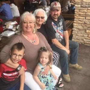 Meet your Posher, Glenda